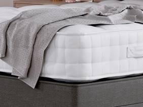 Relyon Royal Eltham Pocket 1400 Divan Bed2