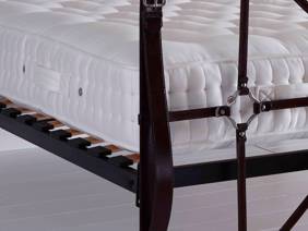 Vispring Bedstead Realm Small Emperor Zip & Link Mattress3