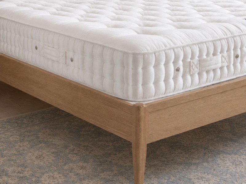 Vispring Bedstead Realm Small Emperor Mattress5