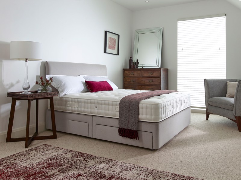 Harrison Spinks Sonnet Headboard3