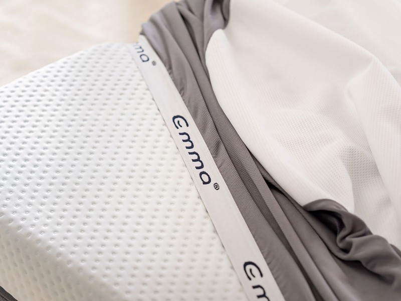 Emma Original Mattress Protector3