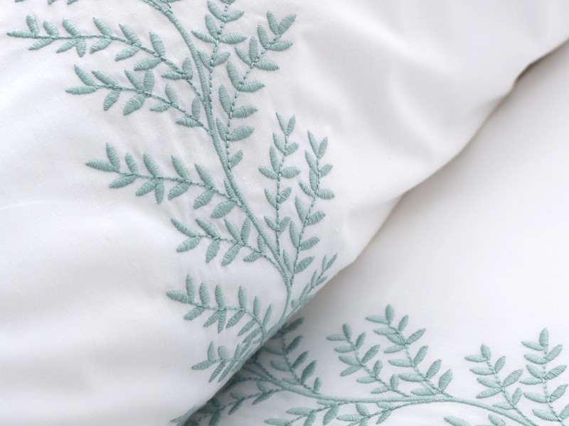 Bianca Fine Linens Embroidery Leaf Super King Size Duvet Cover Set3