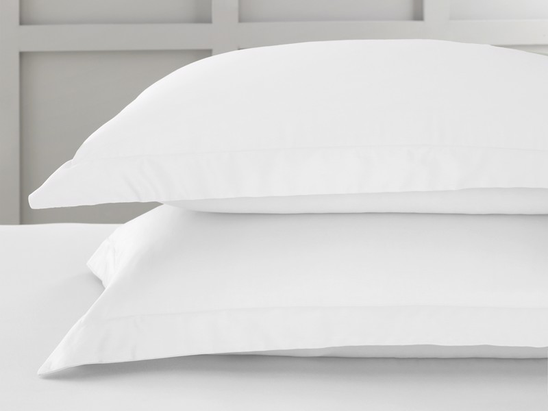 Bianca Fine Linens Cotton Sateen White Pair of Oxford Pillowcases2