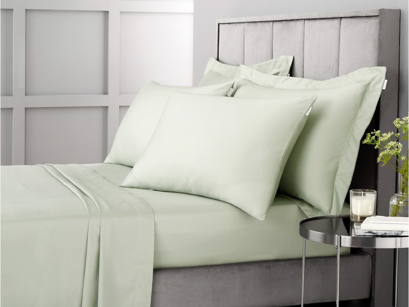 Bianca Fine Linens Cotton Sateen Green Fitted Bed Sheet2