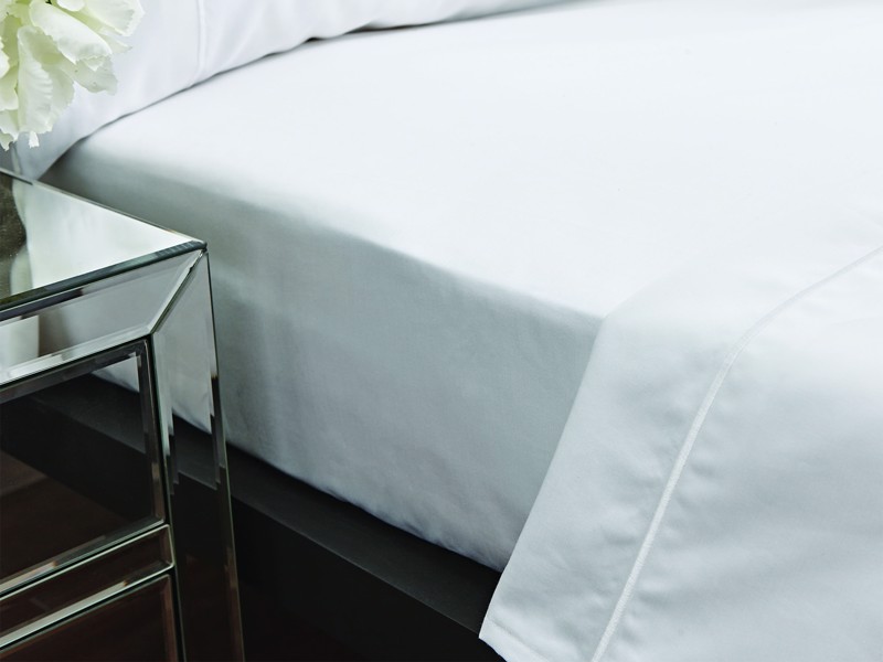Bianca Fine Linens Luxury Cotton Sateen White Fitted Bed Sheet3