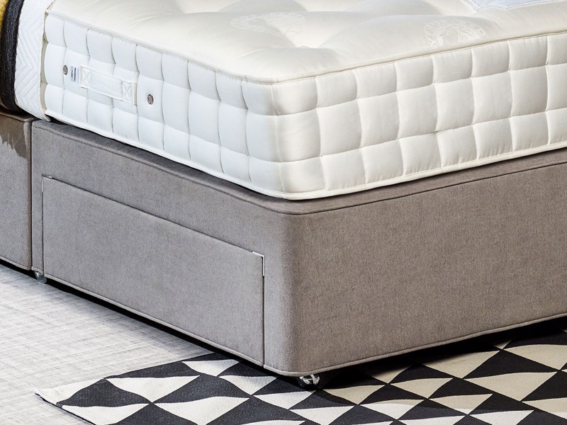 Hypnos Special Buy Tranquil Supreme inc Headboard and Divan Bed2