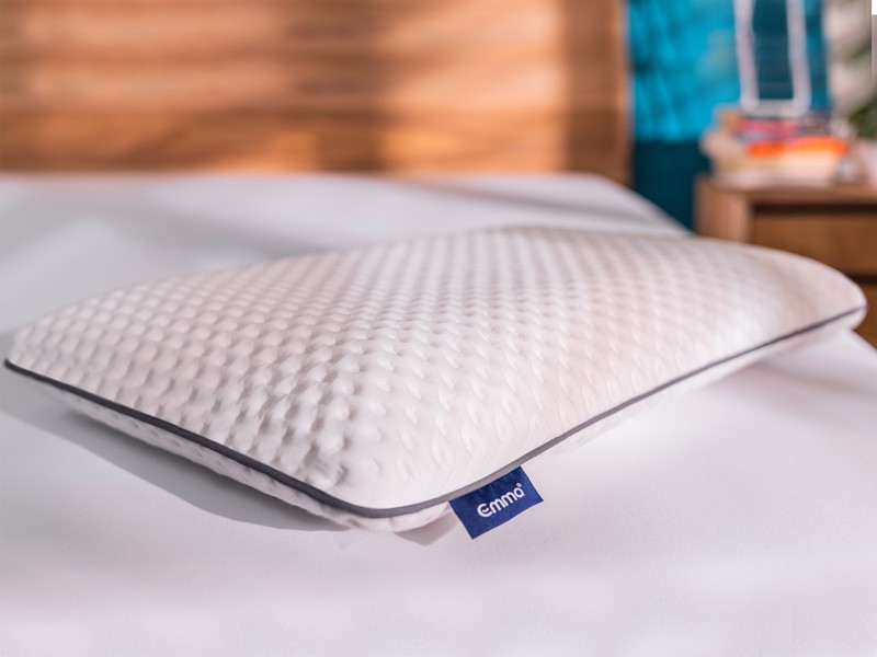 Emma Premium Standard Pillow3