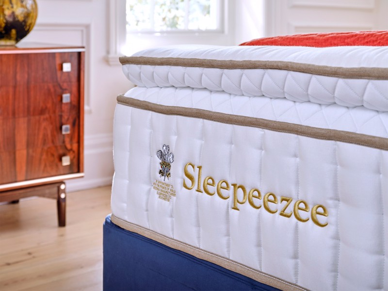 Sleepeezee Centurial 03 Super King Size Zip & Link Divan Bed2