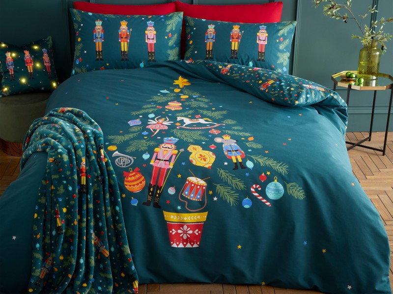 Catherine Lansfield Christmas Nutcracker Double Duvet Cover Set1