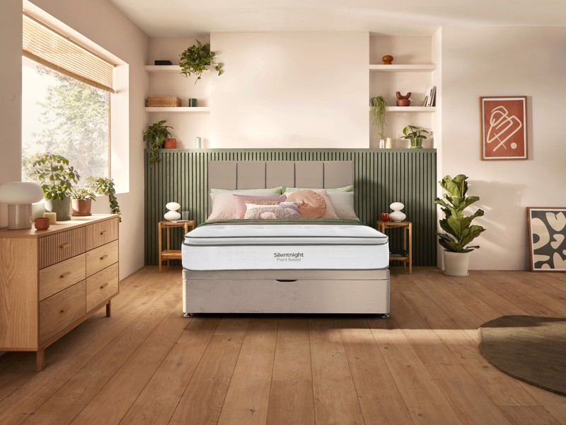 Silentnight Meadow Double Divan Bed1