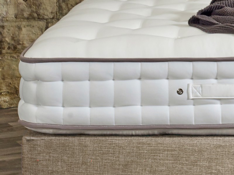 Lewis & Jones Hampton Comfort Mattress3