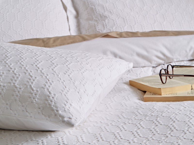 Bianca Fine Linens Waffle Cotton Circles White Duvet Cover Set2