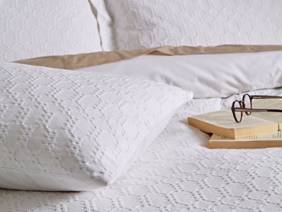Bianca Fine Linens Waffle Cotton Circles White Duvet Cover Set2