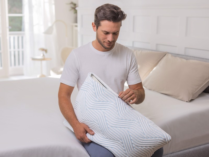 Tempur Cloud SmartCool Medium Pillow2