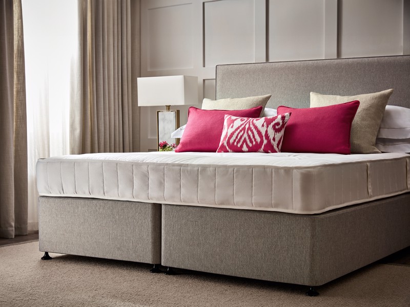 Hypnos Deluxe Hotel Mattress3