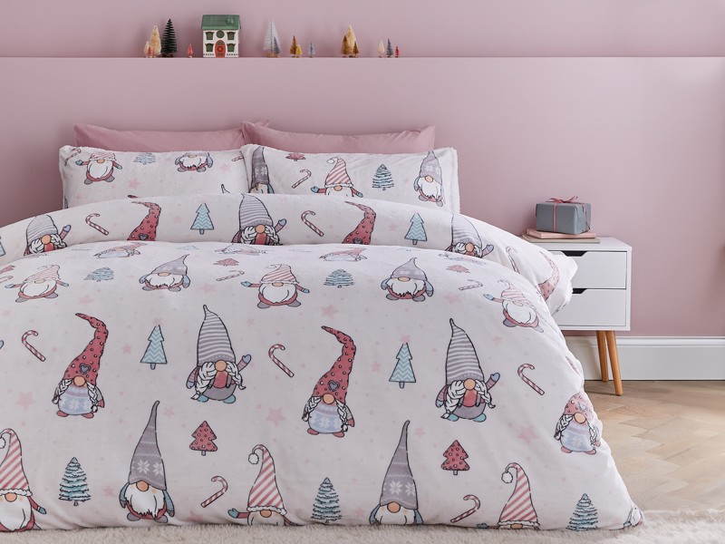 Catherine Lansfield Christmas Festive Gnomes Pink Duvet Cover Set2