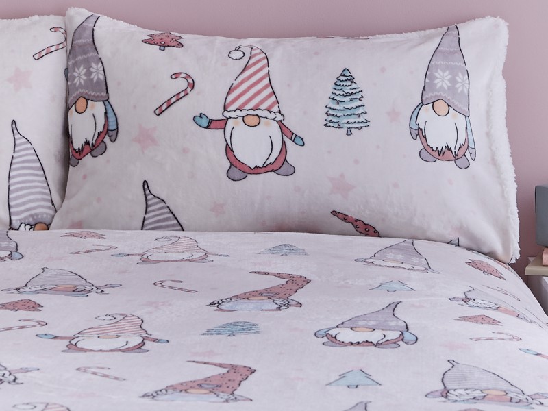 Catherine Lansfield Christmas Festive Gnomes Pink Duvet Cover Set4