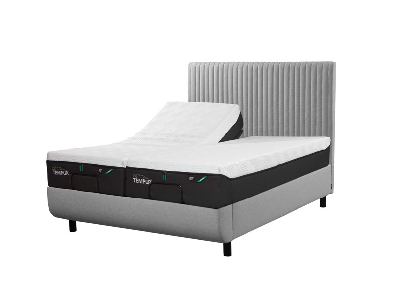 Tempur SmartCool Mattress with Arc Vertical Adjustable Bed3