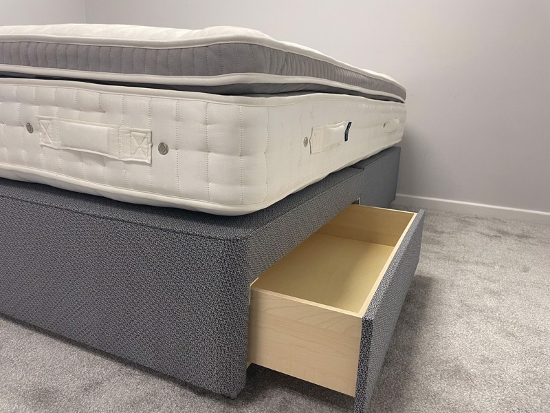 Harrison Spinks Double Size - CLEARANCE - Ex-Showroom - Bazaar Indigo Aphrodite 14000  Double Divan Bed4