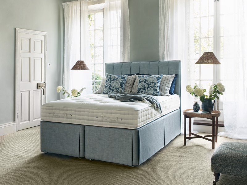 Hypnos Legacy I King Size Zip & Link Divan Bed1