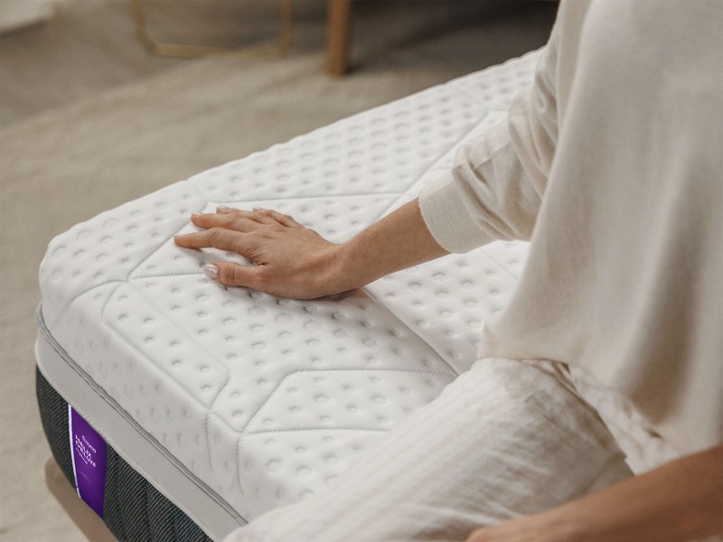 Emma Helix Hybrid Deluxe Mattress10