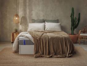 Emma Smart Hybrid Deluxe Mattress8