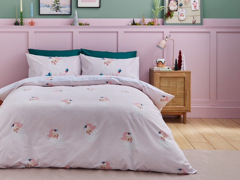 Catherine Lansfield Vintage Christmas Santa Duvet Cover Set2