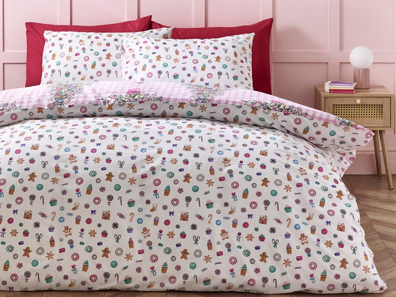 Catherine Lansfield Christmas Sweets & Treats Duvet Cover Set2