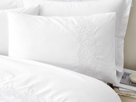 Bianca Fine Linens Embroidery Floral Duvet Cover Set2