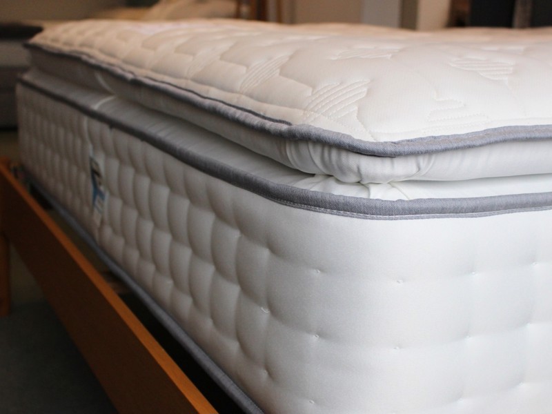 Relyon King Size - CLEARANCE - Ex-Showroom - Stratus Dunlopillo Latex Mattress3