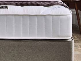 Sleepeezee Double Size - CLEARANCE - Ex-Showroom - Classic 1000 Hotel Double Mattress4