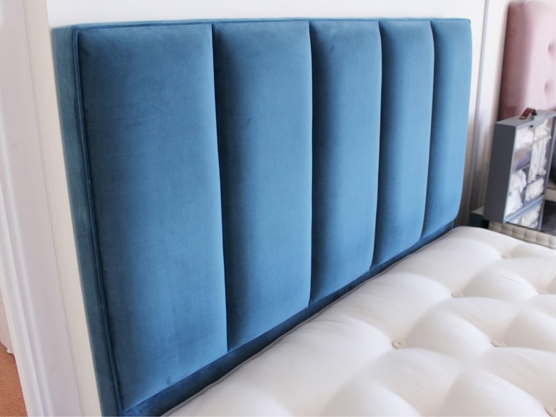 Vispring King Size - CLEARANCE - Ex-Showroom - Plush Teal Ceto Headboard and Shetland Divan Bed2