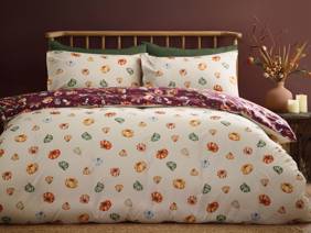 Catherine Lansfield Autumn Pumpkins Plum Duvet Cover Set3