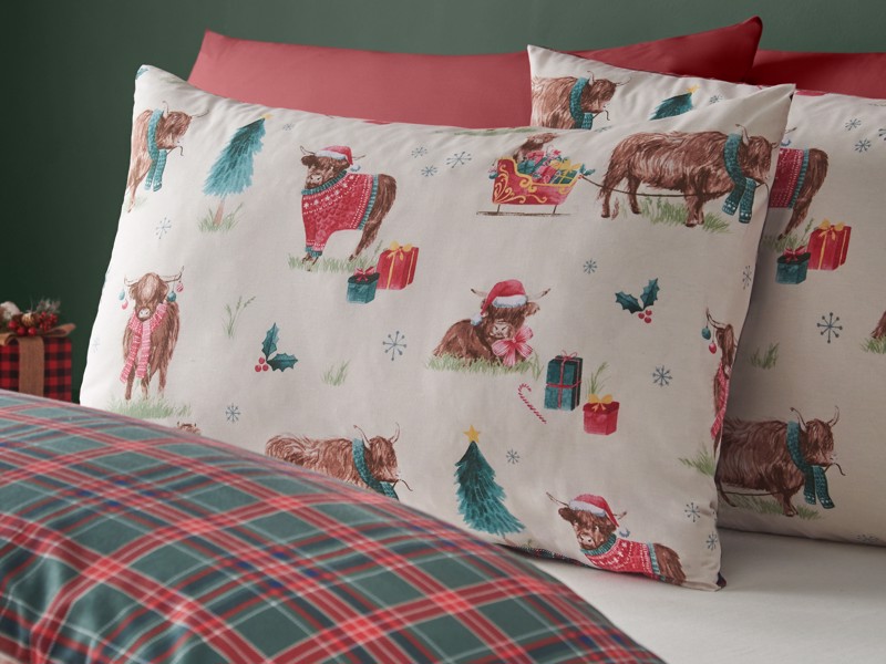 Catherine Lansfield Christmas Highland Cow Duvet Cover Set4