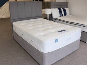 Silentnight Double Size - CLEARANCE - Ex-Showroom - Slate Grey Sienna Headboard and Amelia Divan Bed1