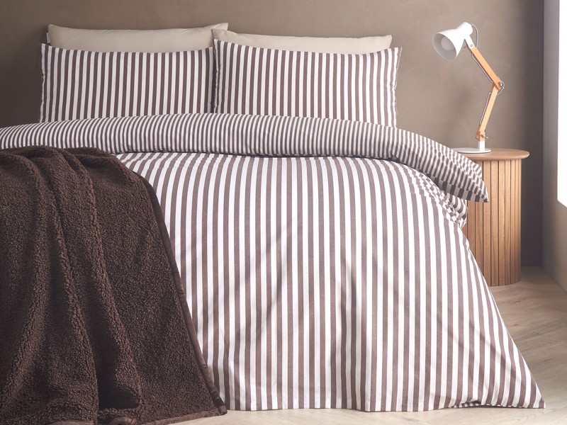 Catherine Lansfield Epping Stripe Chocolate Duvet Cover Set1