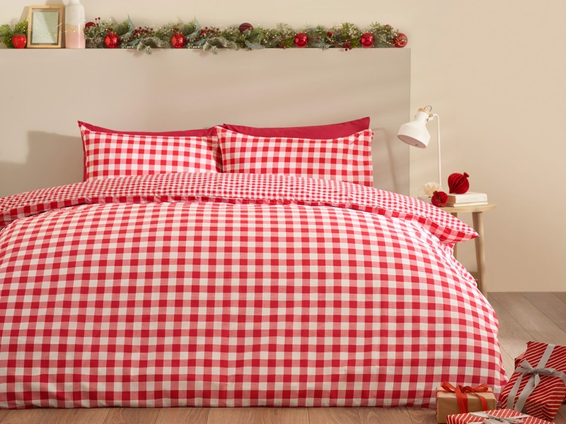 Catherine Lansfield Bamford Gingham Check Red Duvet Cover Set1