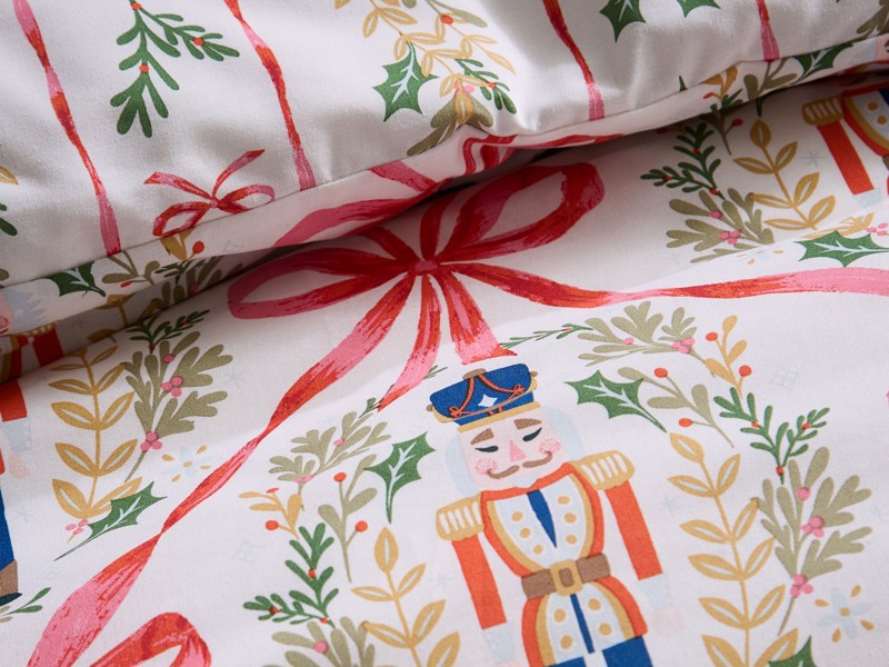 Catherine Lansfield Christmas Nutcracker Bows Duvet Cover Set2