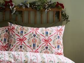 Catherine Lansfield Christmas Nutcracker Bows Duvet Cover Set4
