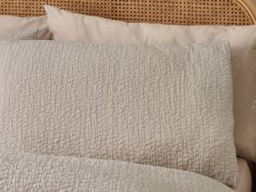 Catherine Lansfield Crinkle Seersucker Natural Duvet Cover Set2