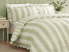 Catherine Lansfield Seersucker Frill Stripe Green Duvet Cover Set1