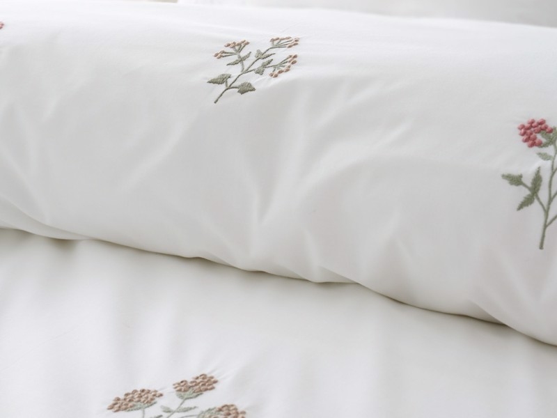 Bianca Fine Linens Adeline Floral Duvet Cover Set4