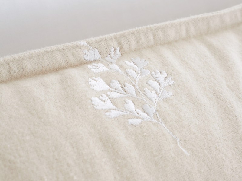 Bianca Fine Linens Brushed Embroidery Leaf Duvet Cover Set2