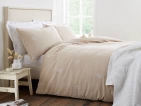 Bianca Fine Linens Brushed Embroidery Leaf Duvet Cover Set1