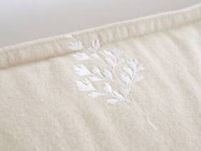 Bianca Fine Linens Brushed Embroidery Leaf Duvet Cover Set2
