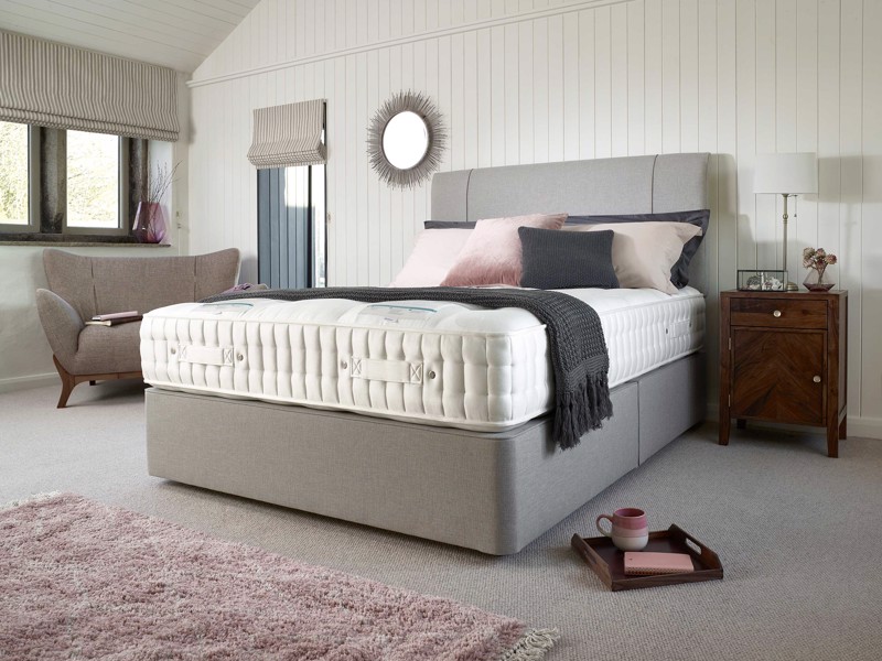 Harrison Spinks Coral 7750 Small Double Divan Bed