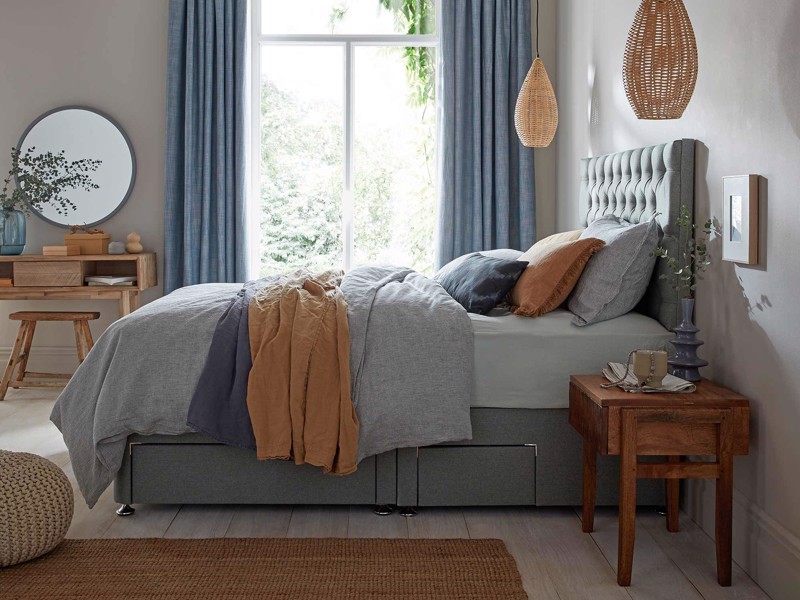 Rest Assured Radiance Divan Bed
