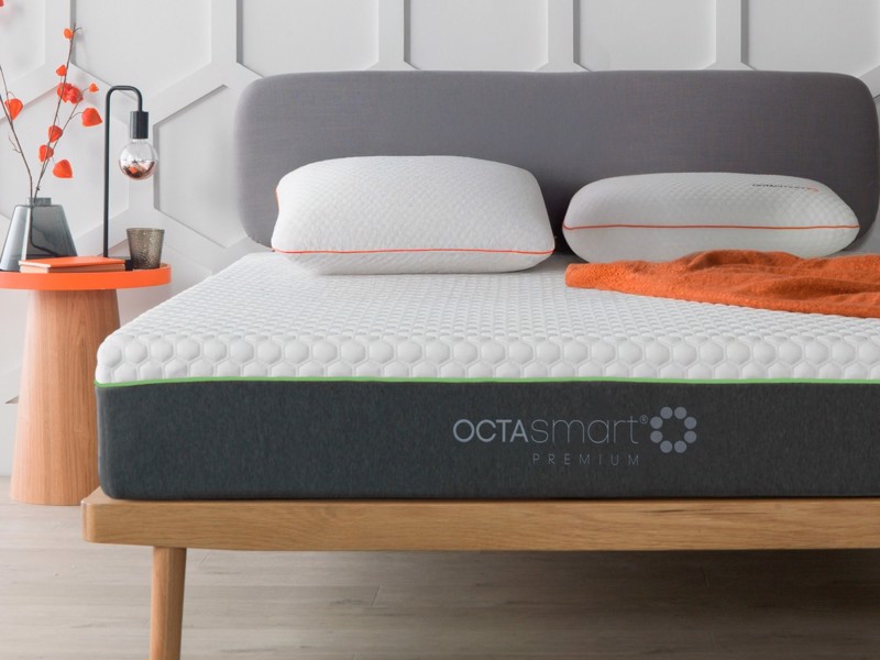Dormeo Octasmart Premium Hybrid Mattress