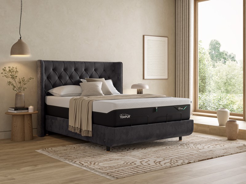 Tempur SmartCool Mattress with Arc Luxury Super King Size Adjustable Bed