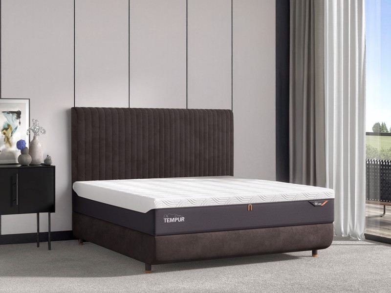 Tempur SmartCool Mattress with Arc Vertical Adjustable Bed